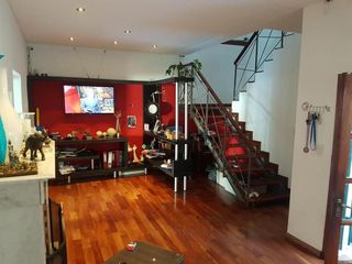 Foto 2 de Chalet en Venta en Bernal Oeste