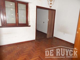 Foto 7 de Casa en Venta en Quilmes Oeste