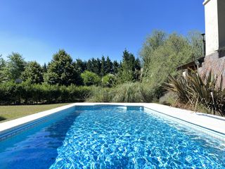 Foto 6 de Venta Casa quinta - La Araucaria-Salvador Maria-Lobos