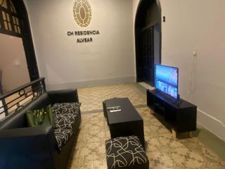 Foto 1 de RESIDENCIA EN EL CENTRO
