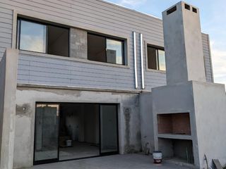 Foto 1 de PH a ESTRENAR EN ALTOS DE ALBERDI