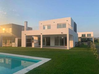 Foto 1 de Casa - Los Castaños