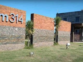 Foto 3 de Casa en venta - 2 Dormitorios 2 Baños - 1.000mts2 - San Clemente Del Tuyú