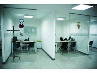 Foto 4 de Edifcio Montevideo 3770m2 Call center IPS Entidades Estado