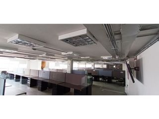 Foto 48 de Edifcio Montevideo 3770m2 Call center IPS Entidades Estado