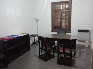 Foto 1 de Alquilo Oficina Pleno Centro, Edificio Historico!!!