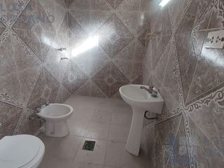 Foto 6 de vendo gran terreno con departamento y cocheras