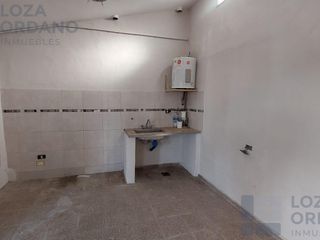 Foto 3 de vendo gran terreno con departamento y cocheras