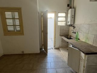 Foto 13 de VENDO CASA DIVIDIDA EN 3 PH TERR. 224 M2 COFICO - CBA