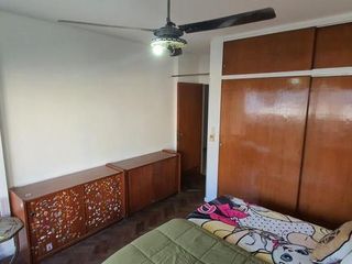 Foto 10 de Vendo PISO ENTERO en Centro de Córdoba!!200 mts cubiertos!!!Excelente ubicación!