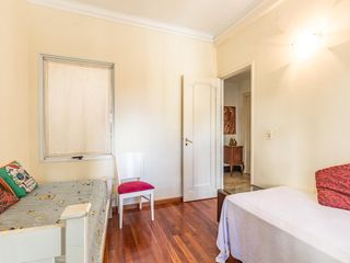 Foto 14 de Venta casa 4/5 ambientes en excelente estado, detalles de calidad, mucha luz. Caballito