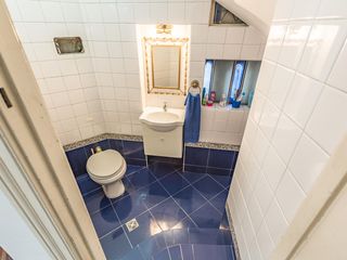 Foto 11 de Venta casa 4/5 ambientes en excelente estado, detalles de calidad, mucha luz. Caballito