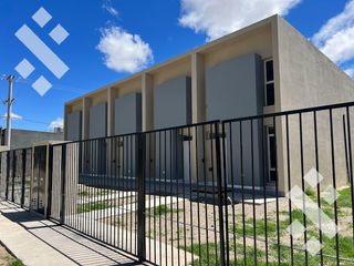 Foto 2 de En Venta, dúplex 2 dormitorios,  B° Bella Vista Plottier