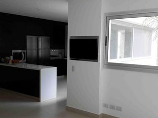 Foto 9 de Casa en venta con renta en el barrio Santa Barbara