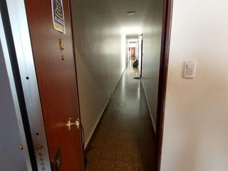 Foto 5 de DEPARTAMENTO VENTA TRES AMBIENTES HIPOLITO YRIGOYEN  4243 (LANUS)