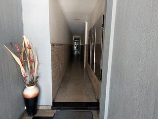 Foto 2 de DEPARTAMENTO VENTA TRES AMBIENTES HIPOLITO YRIGOYEN  4243 (LANUS)