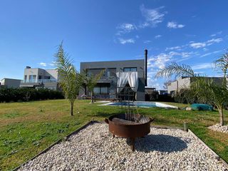 Foto 16 de Casa en venta El Canton Barrios Islas a la laguna 2593
