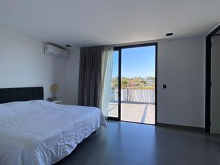 Foto 9 de Casa en venta El Canton Barrios Islas a la laguna 2593