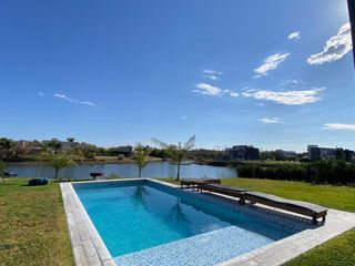 Foto 23 de Casa en venta El Canton Barrios Islas a la laguna 2593