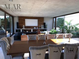 Foto 12 de Casa en Venta en Cabos del Lago, Nordelta. Salida a la laguna