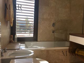 Foto 33 de Casa en Venta en Cabos del Lago, Nordelta. Salida a la laguna