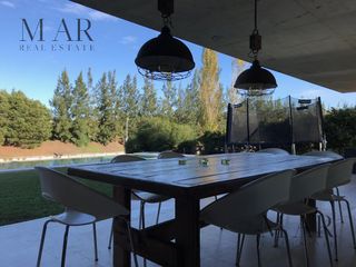 Foto 18 de Casa en Venta en Cabos del Lago, Nordelta. Salida a la laguna