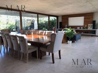 Foto 5 de Casa en Venta en Cabos del Lago, Nordelta. Salida a la laguna