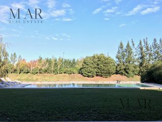 Foto 21 de Casa en Venta en Cabos del Lago, Nordelta. Salida a la laguna