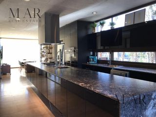 Foto 25 de Casa en Venta en Cabos del Lago, Nordelta. Salida a la laguna