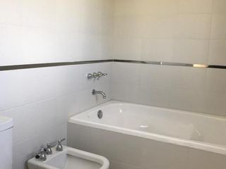 Foto 14 de Lareu Propiedades - Casas en Barrio Vistas - Puertos