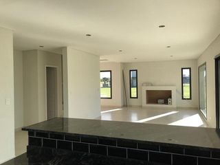 Foto 6 de Lareu Propiedades - Casas en Barrio Vistas - Puertos
