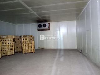 Foto 4 de Venta - Dos cámaras de frio zona Cervantes - A008