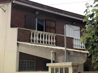 Foto 1 de Casa en venta - 3 Dormitorios 2 Baños - 85Mts2 - Mar del Tuyú