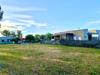 Foto 2 de LOTE EN VENTA - BARRIO SANTA ELENA - PILAR DEL ESTE