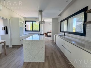 Foto 5 de Venta Casa - Barrio El Millord / Pilara - Vista a cancha de polo