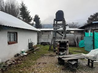 Foto 6 de Casa Centrica en El Bolson   2 departamentos en terreno de 464m2