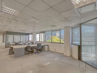 Foto 10 de PISO CORPORATIVO 1240 m2 DE GRAN CATEGORÍA EN VICENTE LÓPEZ