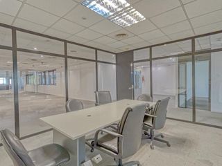 Foto 12 de PISO CORPORATIVO 1240 m2 DE GRAN CATEGORÍA EN VICENTE LÓPEZ