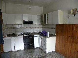 Foto 5 de Casa  en venta en Gregorio De Laferrere