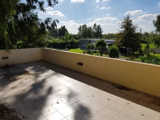 Foto 13 de Casa en venta - 4 Dormitorios 3 Baños - Cochera - 836Mts2 - La candida.