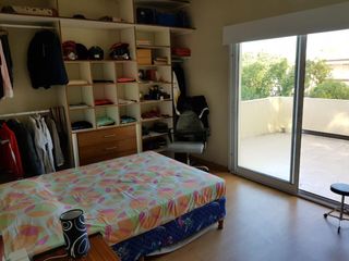 Foto 14 de Casa en venta - 4 Dormitorios 3 Baños - Cochera - 836Mts2 - La candida.