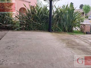 Foto 25 de Moderna Casa en San Matias c/Pileta -OPORTUNIDAD