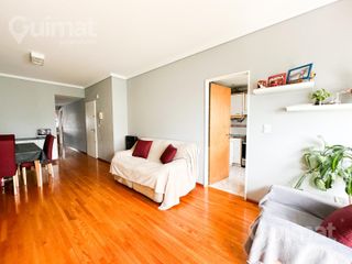 Foto 12 de 60m2 Villa Urquiza Excelentes 3 amb Super luminoso con balcón al frente