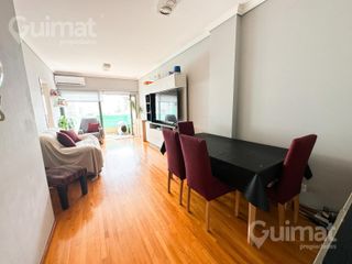 Foto 5 de 60m2 Villa Urquiza Excelentes 3 amb Super luminoso con balcón al frente