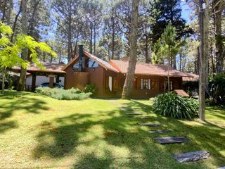 Foto 1 de Casa - Costa Del Este