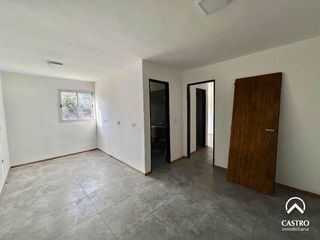 Foto 15 de 2 Dúplex de 3 Dorm. en venta - Padre Tissera, Villa de Merlo