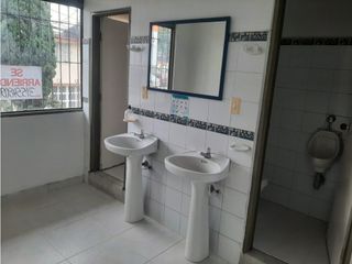 Foto 10 de Se Alquila Casa Comercial Esquinera Avenida Bolívar Norte Armenia