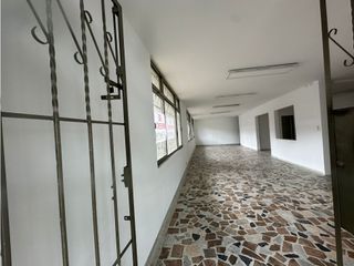 Foto 7 de Se Alquila Casa Comercial Esquinera Avenida Bolívar Norte Armenia