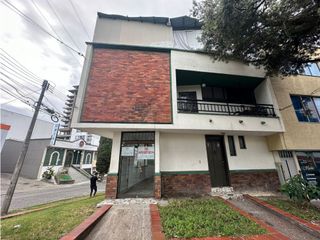 Foto 2 de Se Alquila Casa Comercial Esquinera Avenida Bolívar Norte Armenia