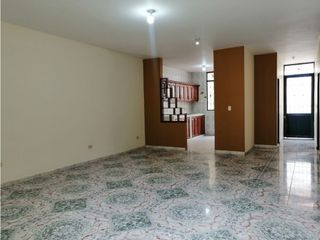 Foto 2 de VENTA CASA BARRIO COVISEDCA YOPAL
